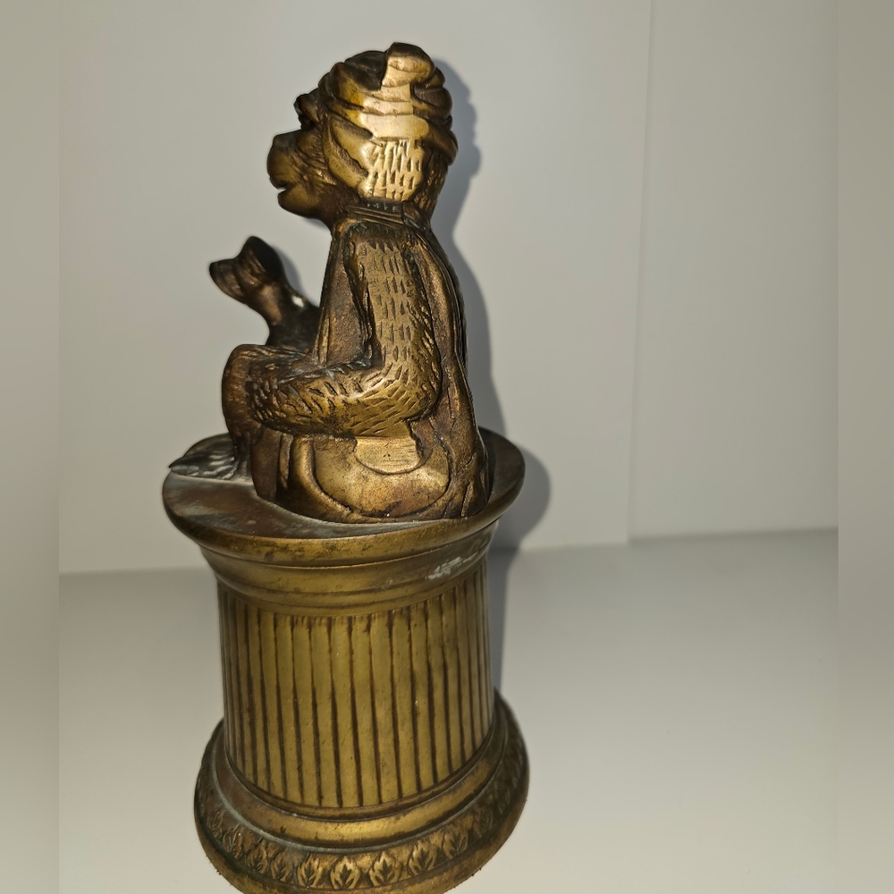 Vintage Brass Money Trinket Box - Picture 5 of 13